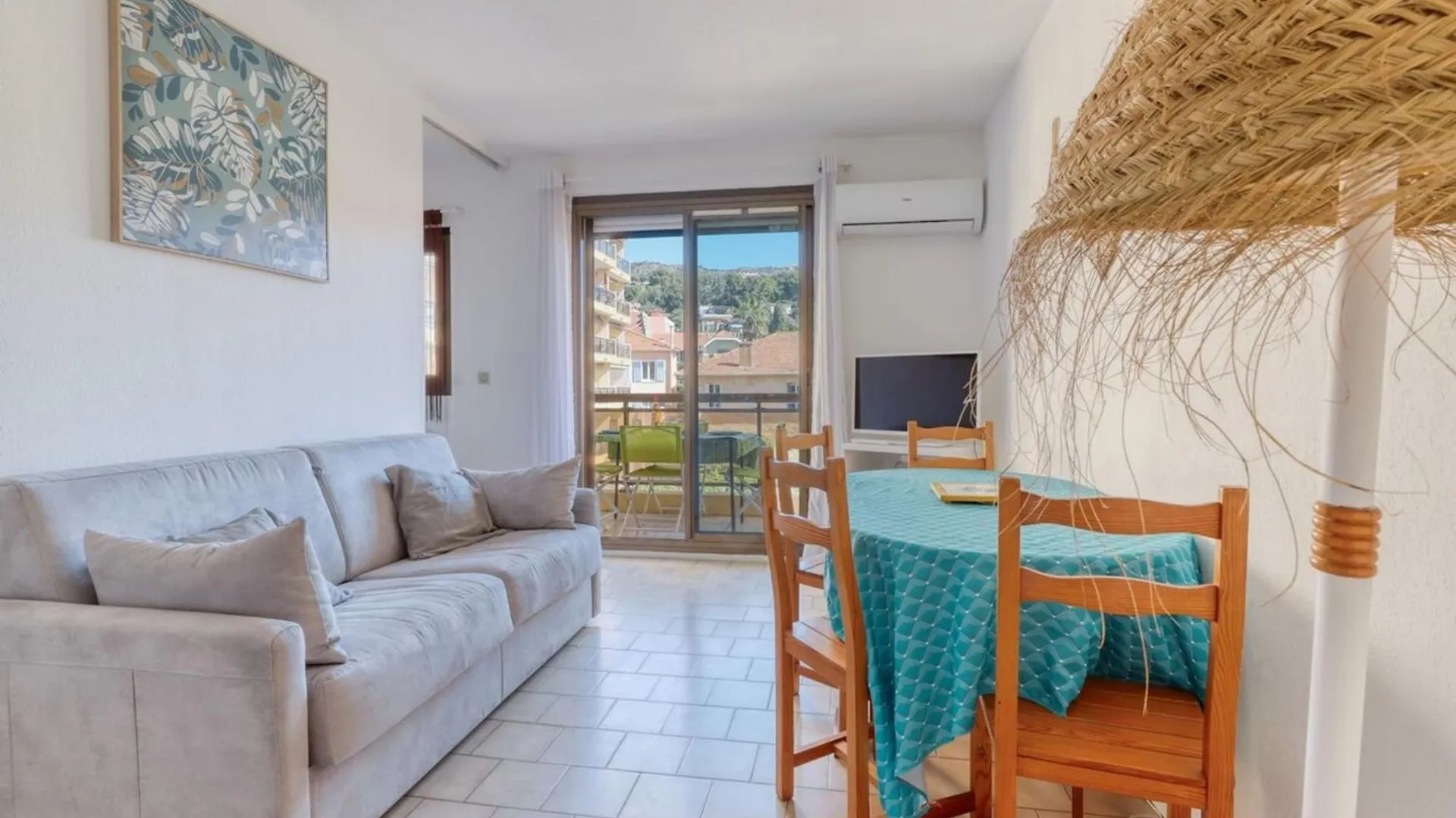 Lavandou - T2 In The City Center - 200 M From The Sea Apartment Le Lavandou France